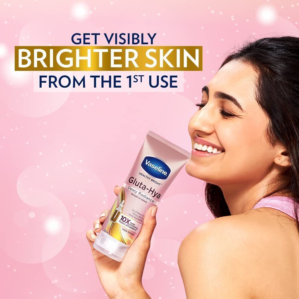 VASELINE® GLUTA-HYA SÉRUM BURST LOTION ROSÉE ÉCLAT